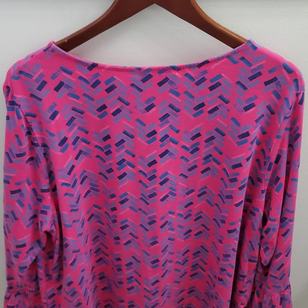 Fresh Produce Mosiac Ruffle Cuff Top In Raspberry Size 2X - Picture 8 of 8